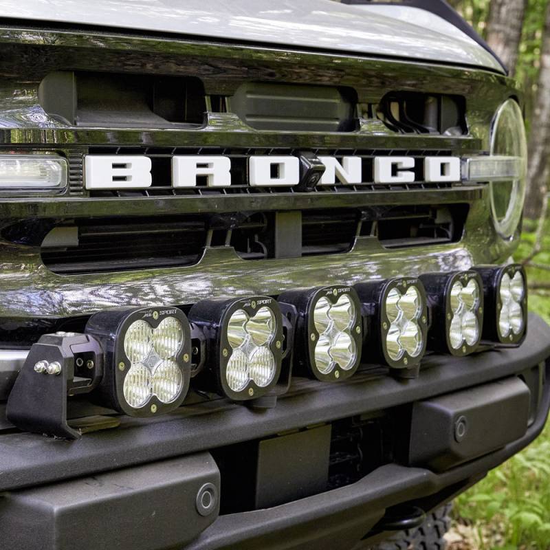 6 XL Linkable LIght Bar Kit Plastic Bumper Mount w Upfitter 21-Up Ford Bronco Baja Designs